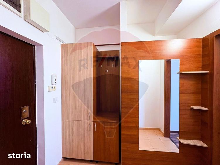 Apartament cu 3 camere, mobilat în UTA