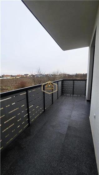 Apartament cu 4 camere decomandat, mobilat în Carpați 2