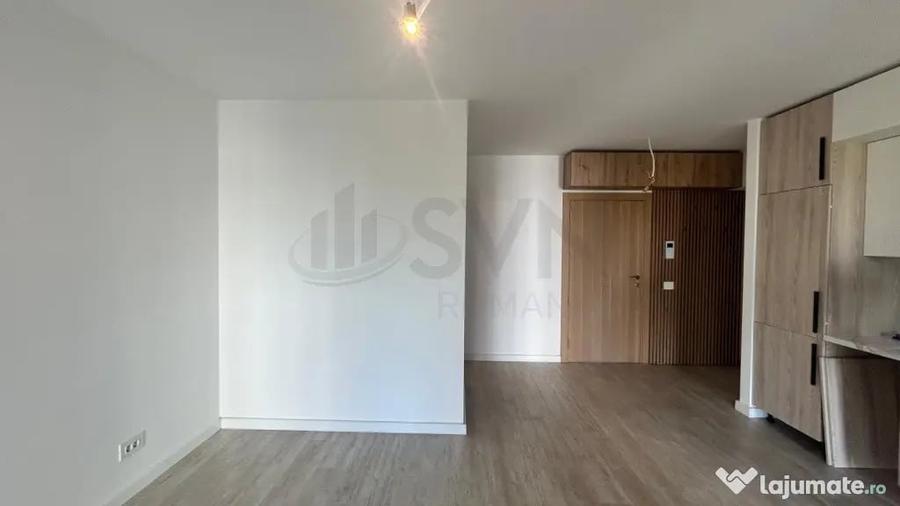 Apartament cu 3 camere semidecomandat în Domenii