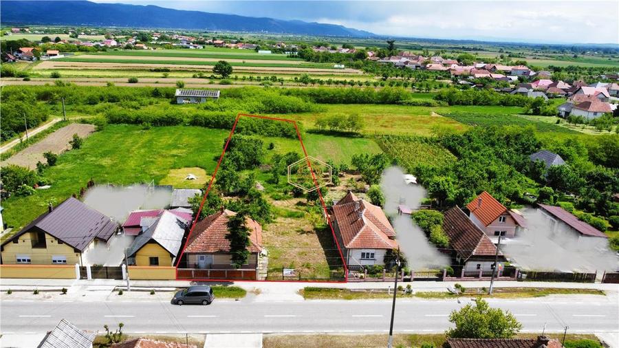 Casă individuală cu 2 camere cu Teren 2211 Mp în Sud-Est
