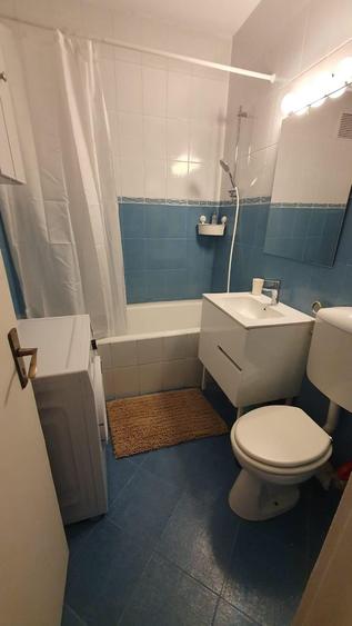 Apartament cu 2 camere semidecomandat în Romană