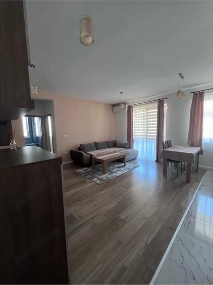 Apartament cu 2 camere semidecomandat în Chișoda