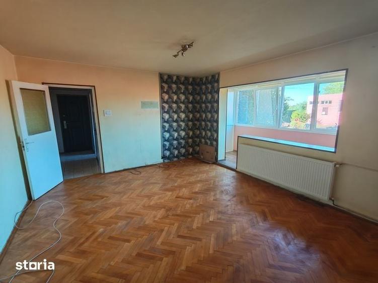 Vand apartament 2 camere, confort 1, etajul 1 - 1