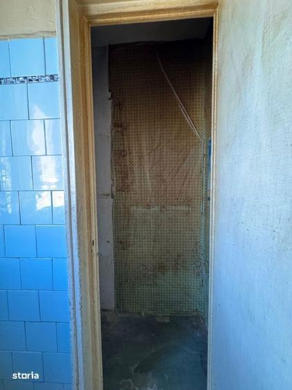Apartament cu 3 camere semidecomandat în Drumul Taberei — fotografia 2