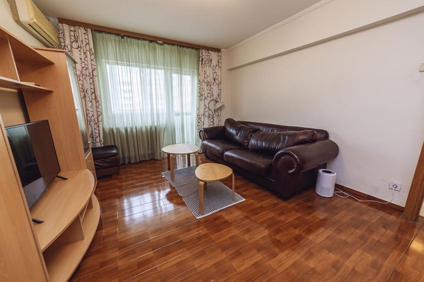 Apartament cu 2 camere semidecomandat, mobilat în Moșilor