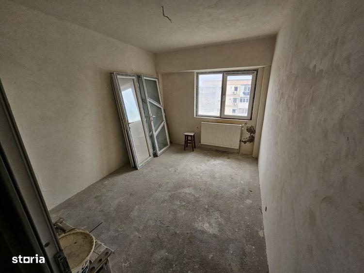 Apartament cu 4 camere în Orizont
