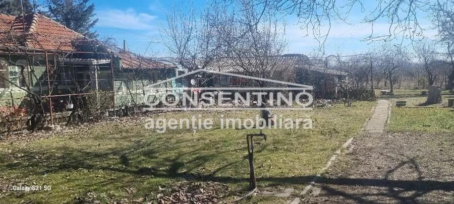 Se vinde imobil cu teren 3700 mp in com Merei - 2