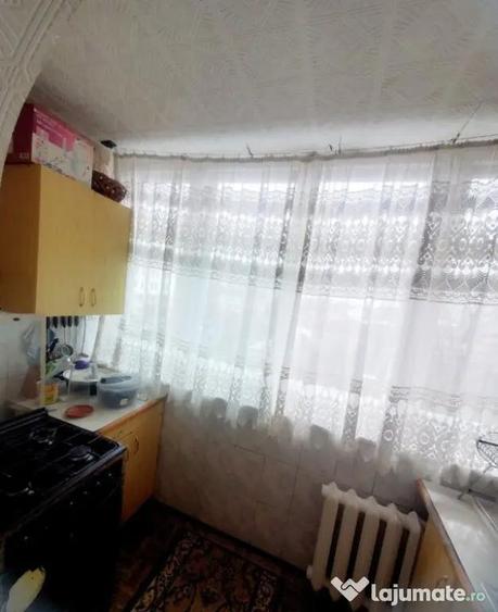 Apartament cu 2 camere decomandat în Pantelimon
