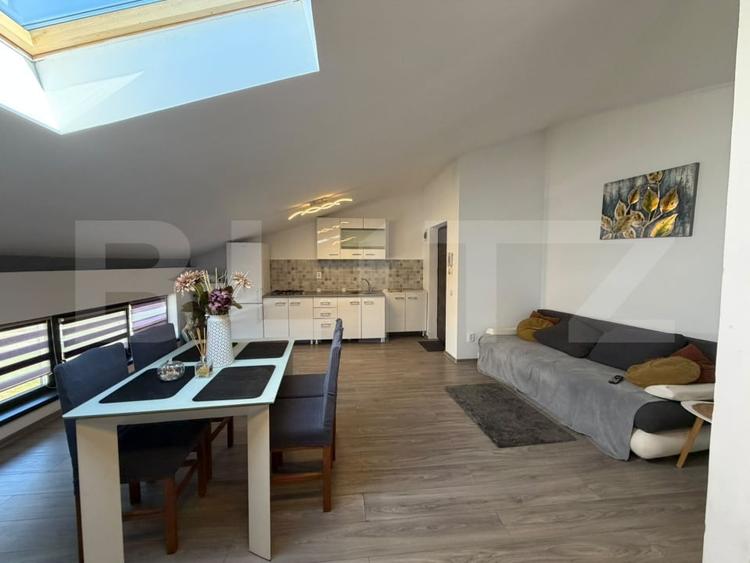 Apartament cu 2 camere semidecomandat, mobilat în Florești