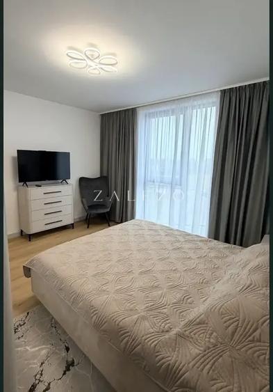 Apartament cu 2 camere semidecomandat, mobilat în Torontalului