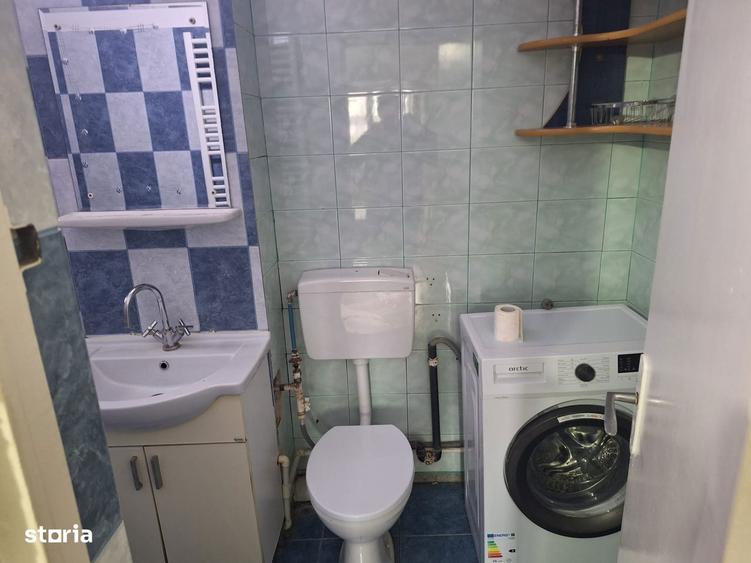 Apartament cu 3 camere decomandat în Faleza Nord