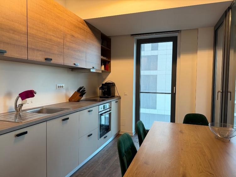 Apartament cu 2 camere decomandat în Aviației