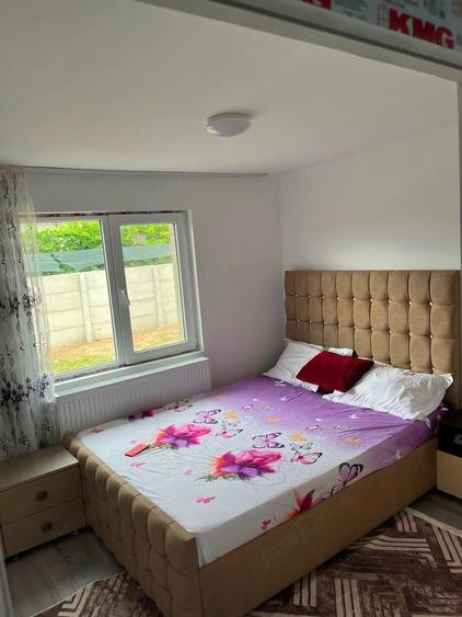 Casă cu Teren 700 Mp în Ciorani
