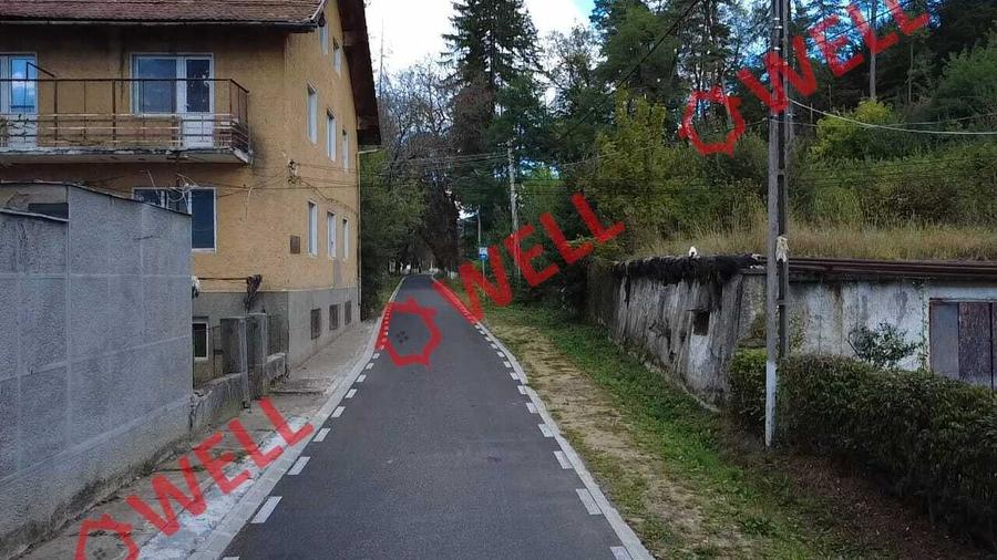 Teren Construcții intravilan de 2642 mp, în Vâlcele