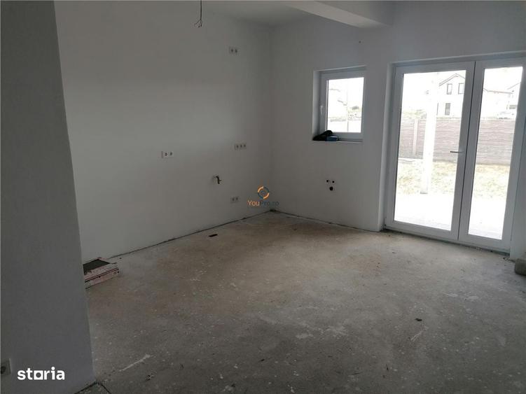 Casă cu 3 camere cu Teren 330 Mp în Sânandrei