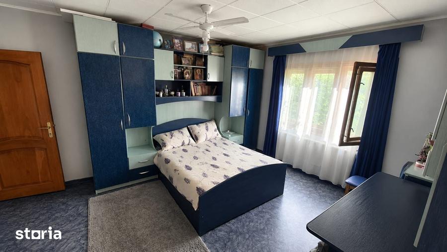 Casă cu 3 camere cu Teren 660 Mp în Central