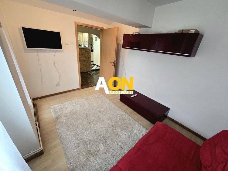 Apartament cu 4 camere decomandat, mobilat în Central
