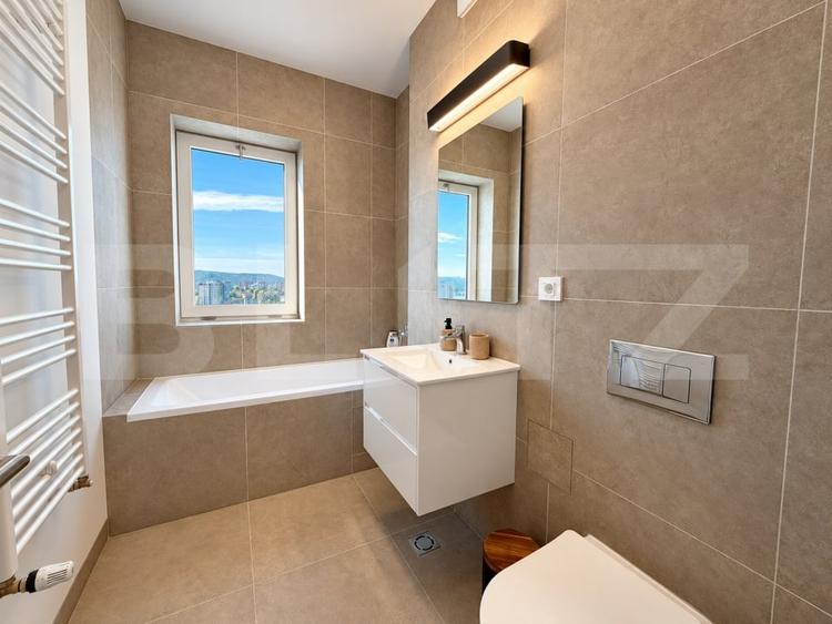 Apartament cu 2 camere decomandat, mobilat în Baza 3