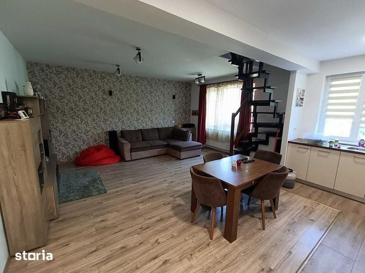 Inchiriez apartament 2 camere zona linistita - 1