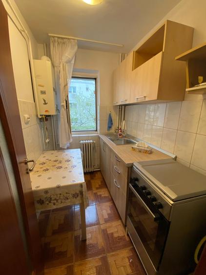 Apartament cu 2 camere decomandat, mobilat în Moara de foc