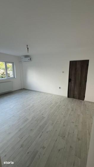 Apartament cu 2 camere RENOVAT ETAJUL 3 !!! zona Micro 16 - 2