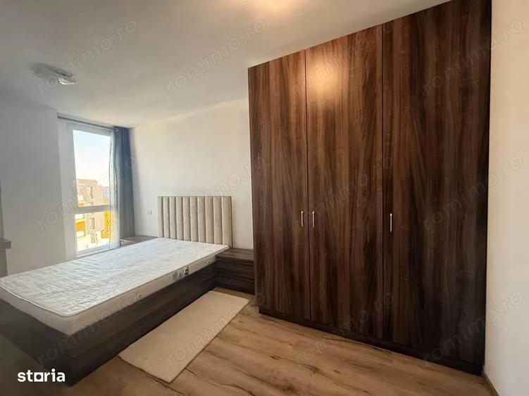 Apartament cu 3 camere semidecomandat, mobilat în Take Ionescu