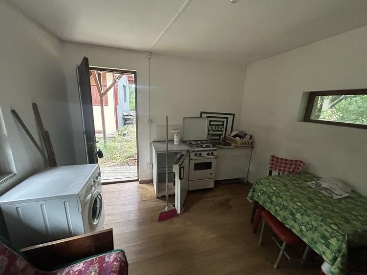 Casă cu 2 camere în Cojocani