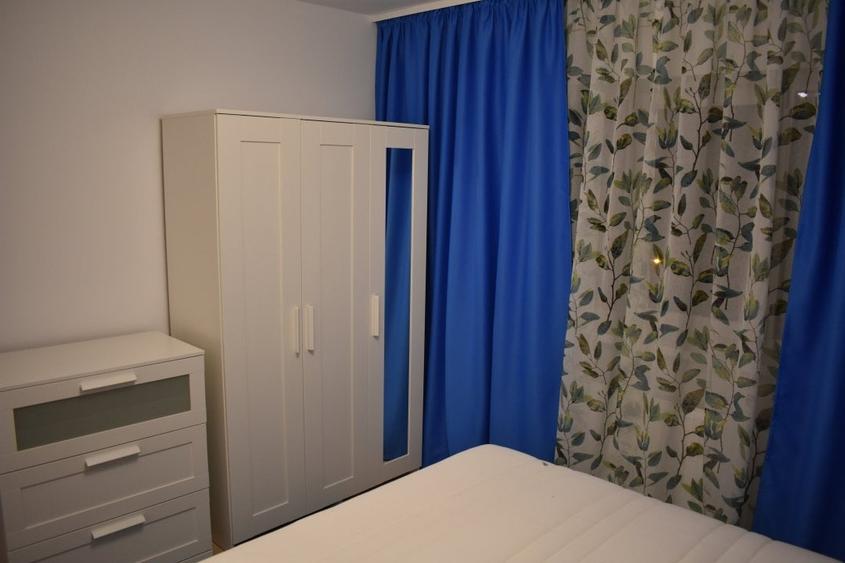 Apartament cu 2 camere decomandat în Apărătorii Patriei
