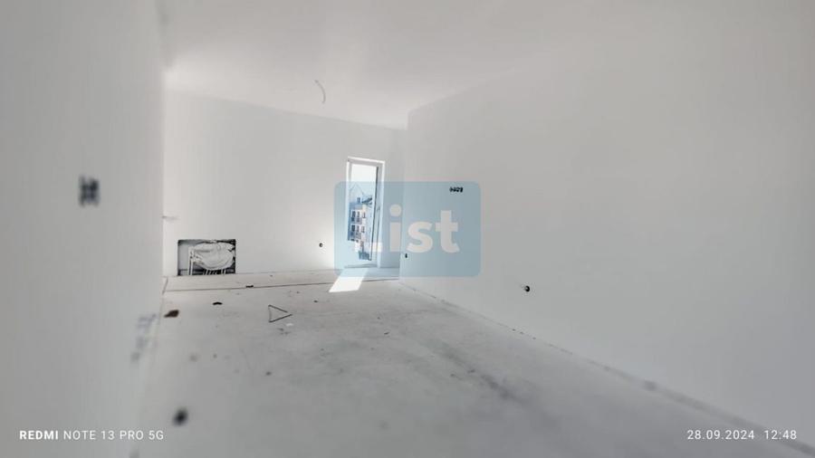 Apartament cu 3 camere decomandat în Mihai Viteazul
