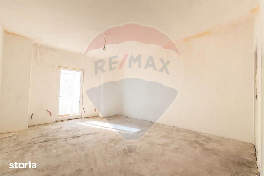 Apartament cu 4 camere în Eminescu