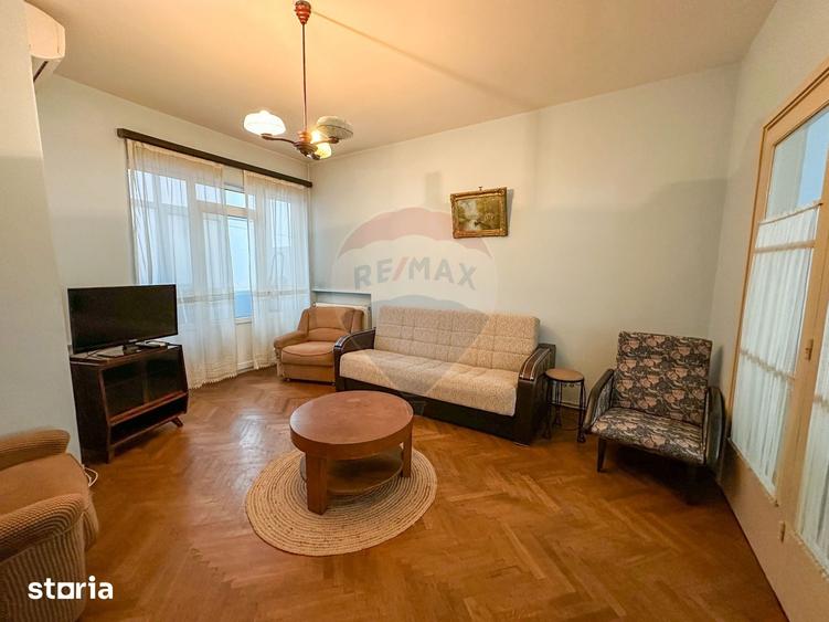 Apartament cu 3 camere în Centrul Istoric