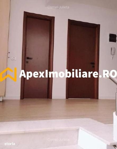 Casă cu 4 camere cu Teren 100 Mp în Gara de Nord