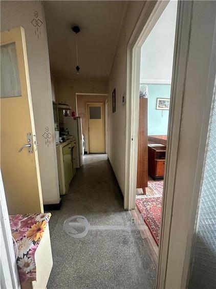 Apartament cu 3 camere decomandat în Centru Civic