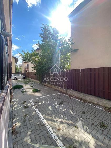 Apartament cu 3 camere, mobilat în Dudu