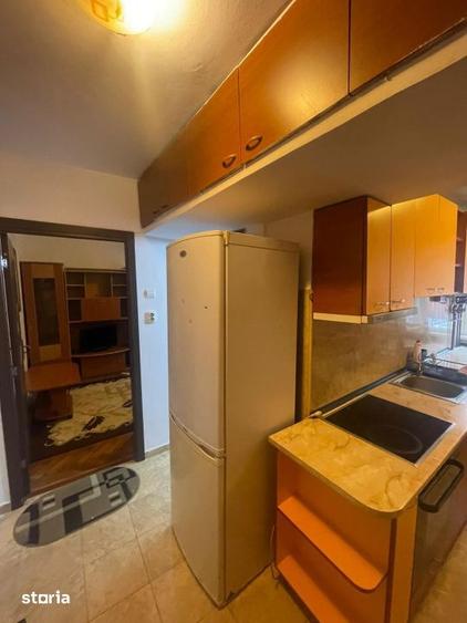 Apartament 2 camere, 38 mp - zona Cuza Voda - 4