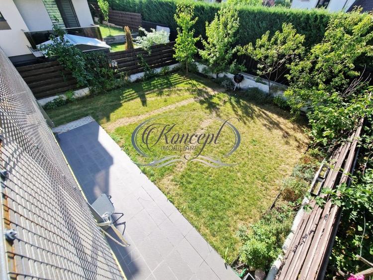 Duplex cu 5 camere cu Canalizare în Borhanci