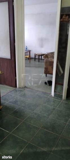 Apartament cu 2 camere decomandat în Drumul Taberei — fotografia 3