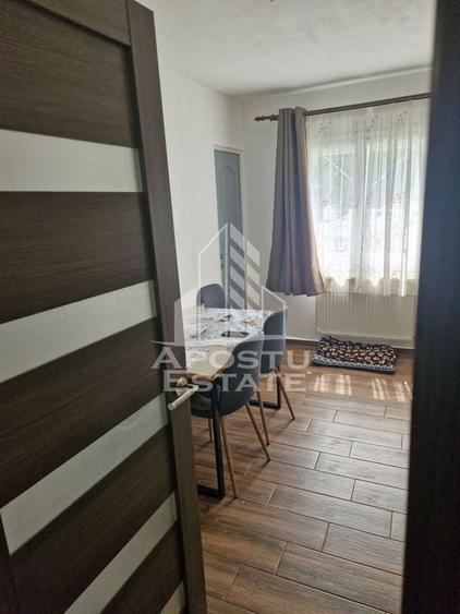 Apartament cu 2 camere decomandat, mobilat în Soarelui