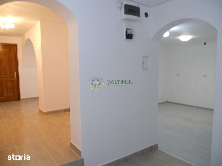 Spațiu comercial, de 89 mp, în Calea Dumbrăvii