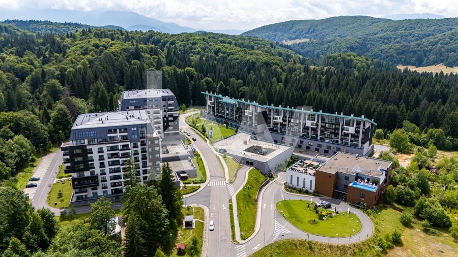 Apartament cu 2 camere decomandat, mobilat în Poiana Brașov
