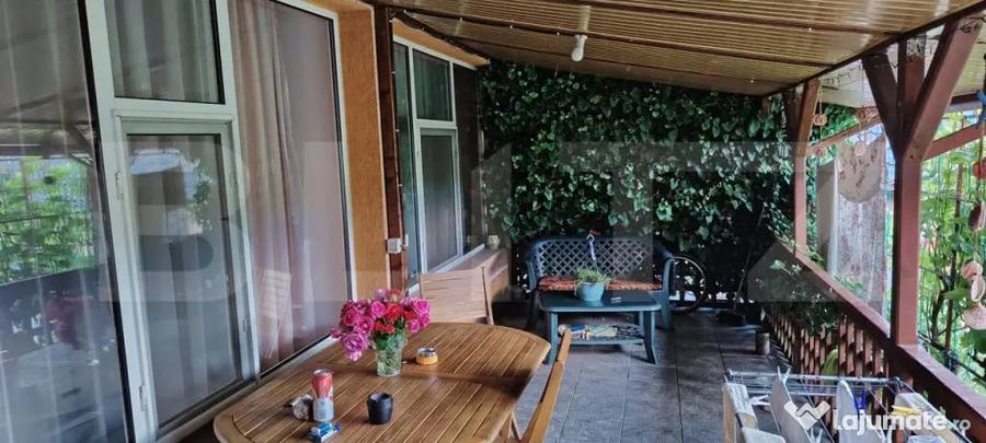 Casă cu 4 camere cu Teren 500 Mp în Central
