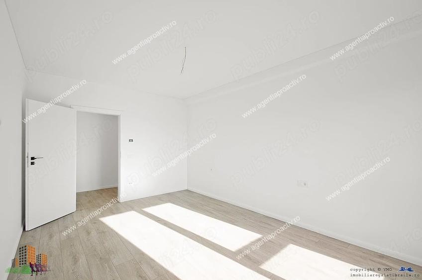 Apartament cu 3 camere decomandat în Sud