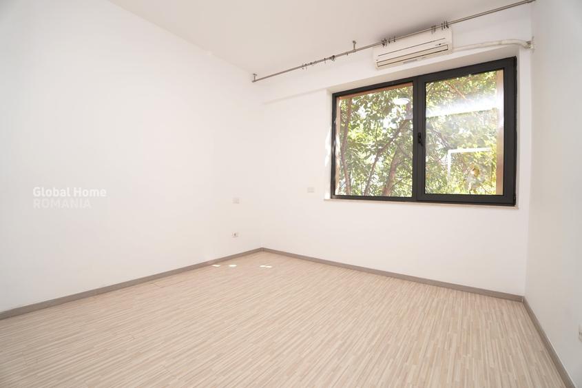 Apartament cu 4 camere decomandat în Aviației
