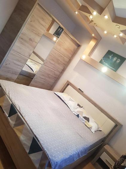 Apartament 2 camere decomandat zona 1 Mai - 5
