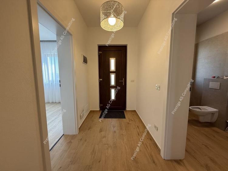 Duplex cu 5 camere cu Canalizare în Giroc