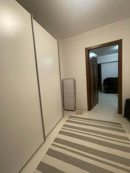 Apartament cu 2 camere semidecomandat, mobilat în Tineretului