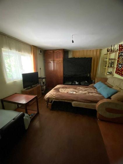 Casă cu 3 camere în Zărnești