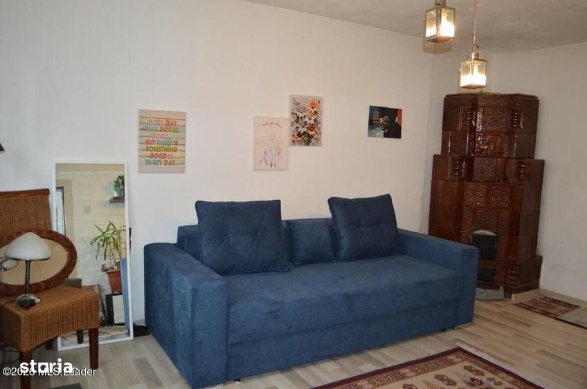 Casă cu 4 camere în Slatina