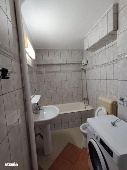 Apartament cu 2 camere în Calea Victoriei