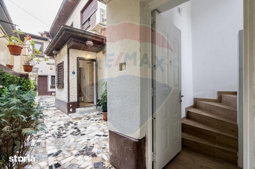Apartament cu 3 camere în Victoriei